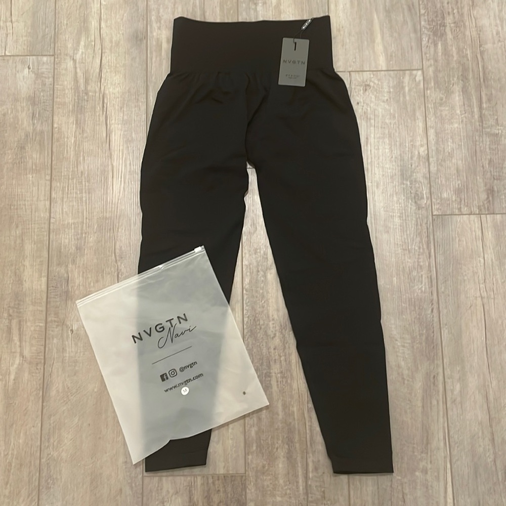 NVGTN Leggings